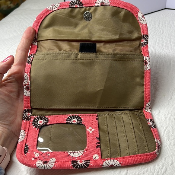 ⭐️🌸Kavu pink floral cotton wallet checkbook holder - Picture 4 of 6